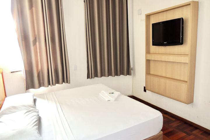 Room 33 of 113