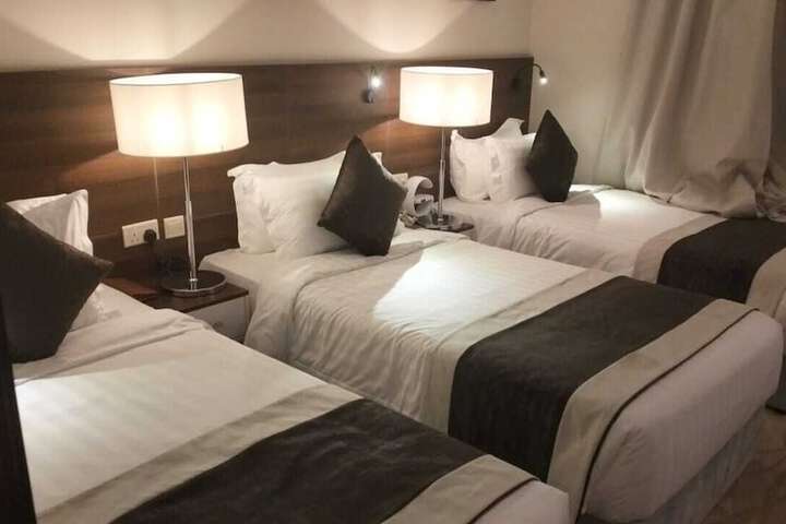 Room 9 of 52