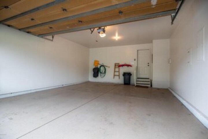 Property Grounds 31 of 44