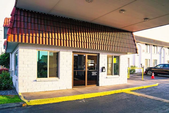 Hotel 112 of 125