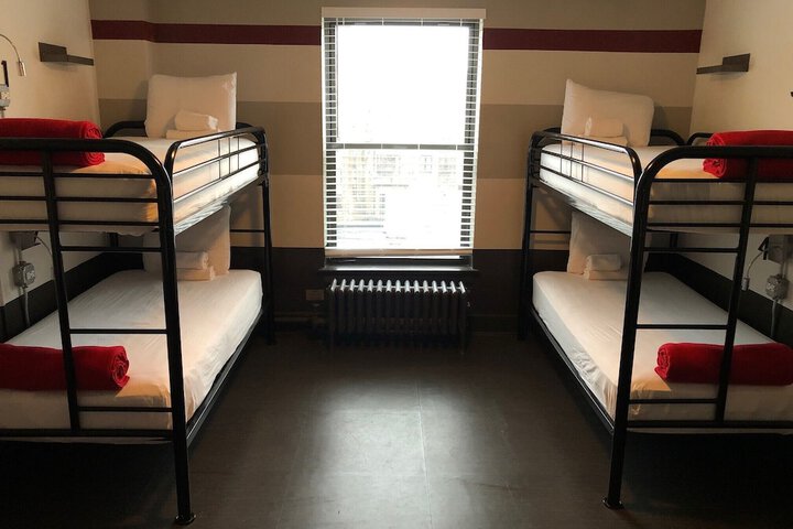Room 17 of 50