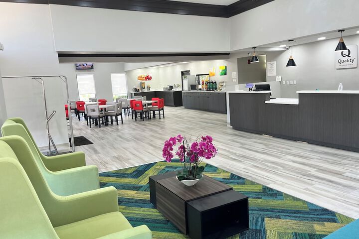 Hotel Interior 11 of 49