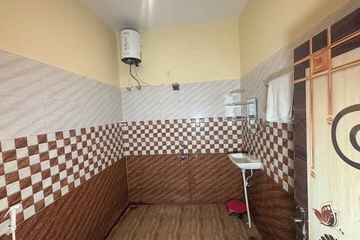 Room 22 of 73