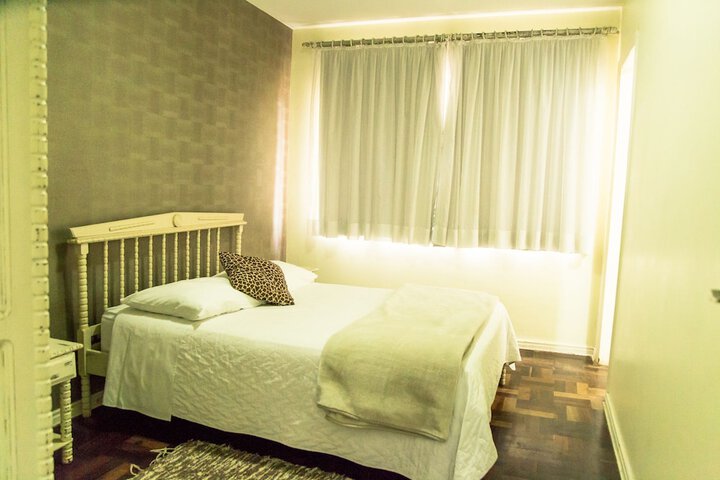 Room 16 of 133