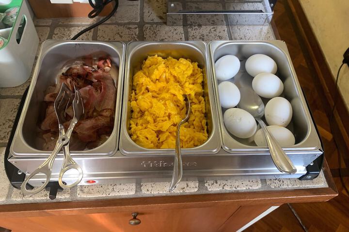 Breakfast meal