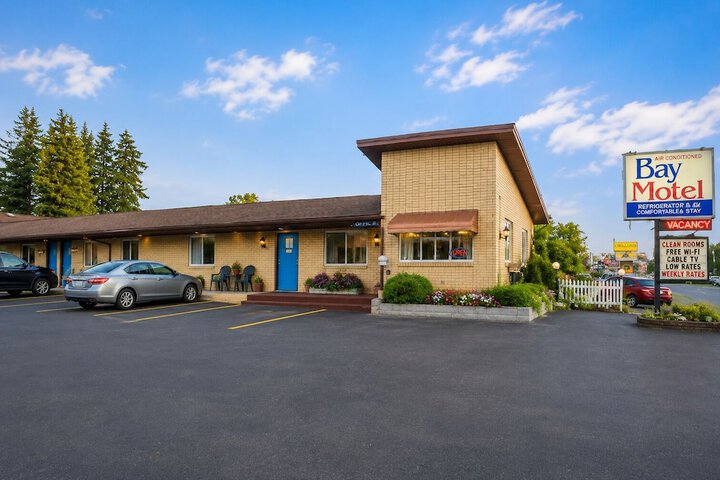Hotel Entry