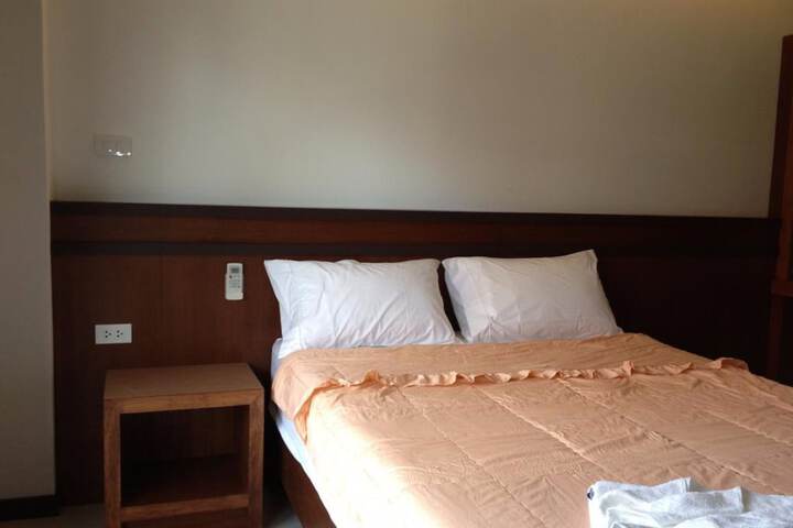 Room 9 of 41