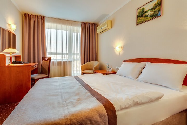 Room 32 of 110