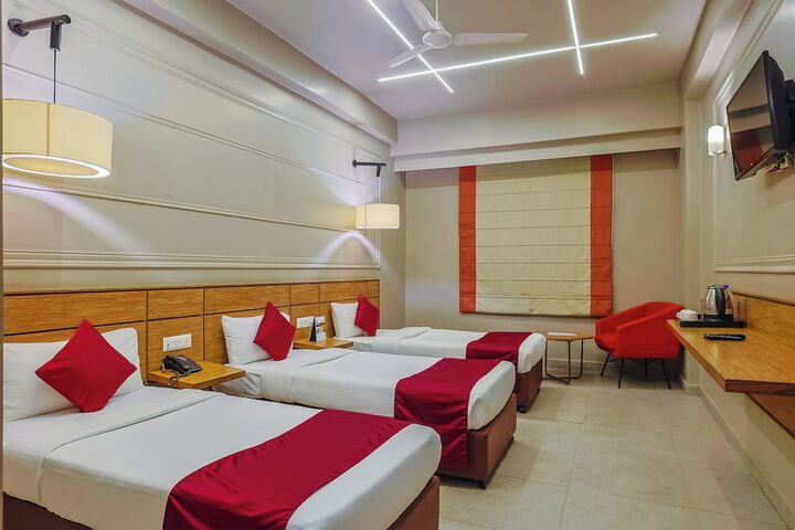 Room 5 of 70