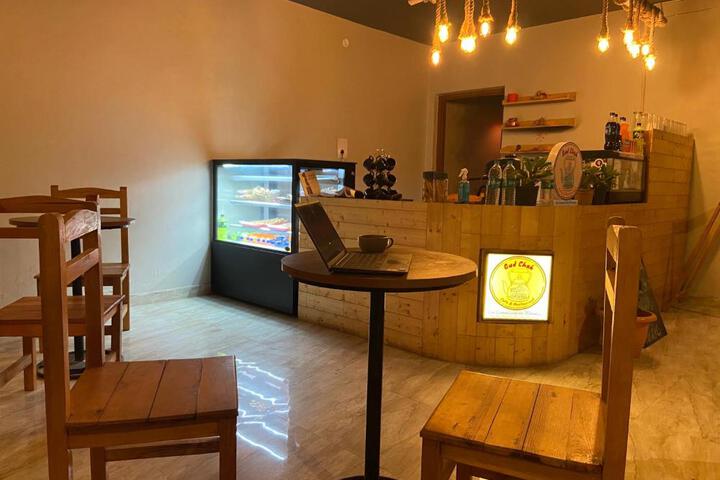 Kumaon Gud Chaha Cafe & Homestay