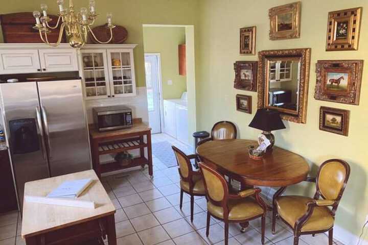 Room 4 of 14