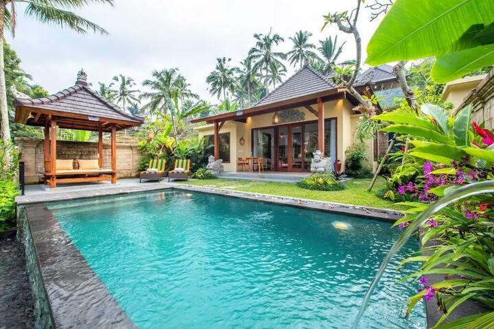 Pool 45 of 73