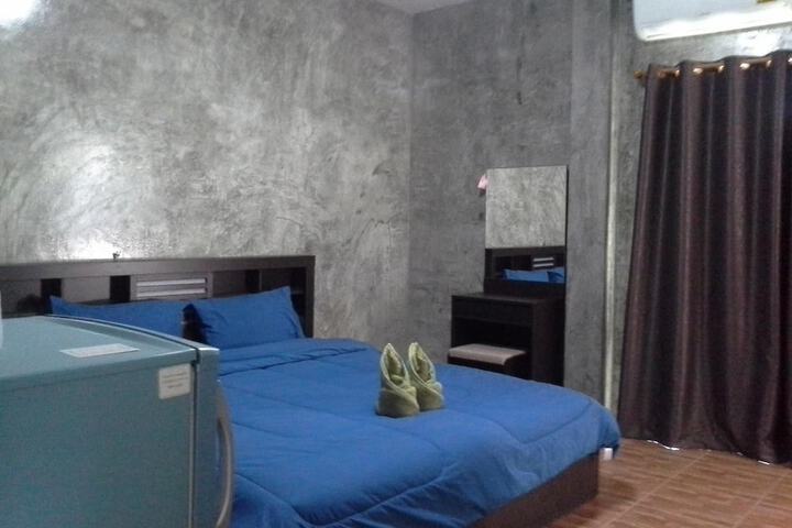 Room 22 of 46