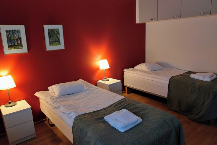 Room 10 of 60