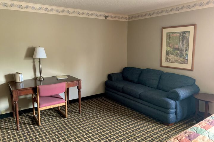 Room 19 of 52