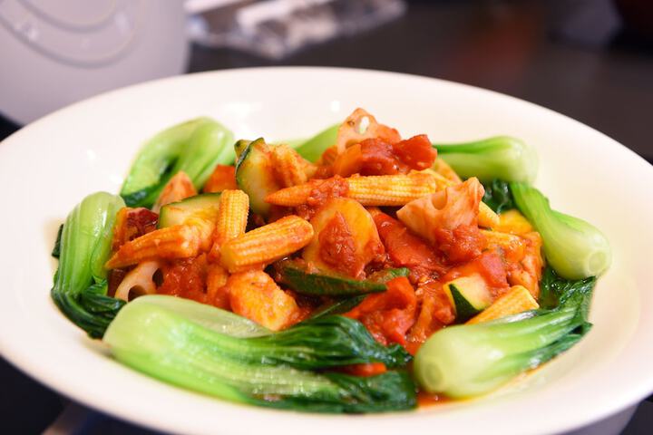 Dining 59 of 73
