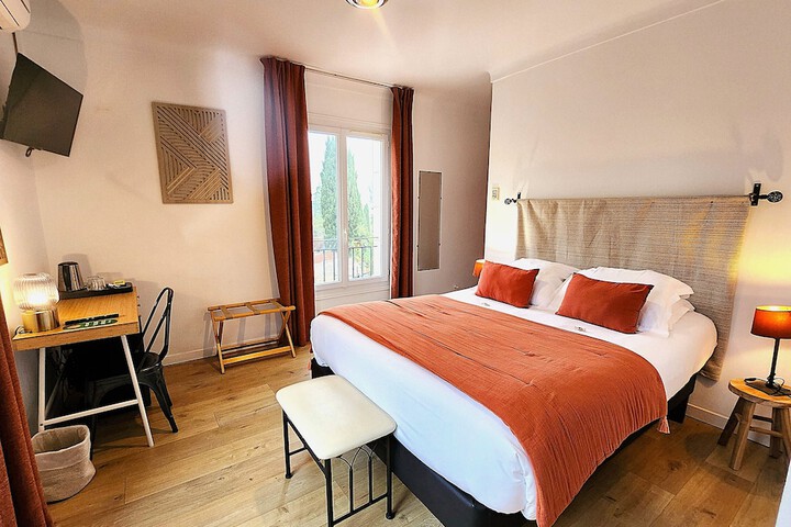 Room 5 of 21