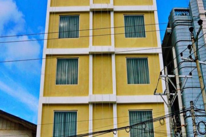 Hotel G-Seven