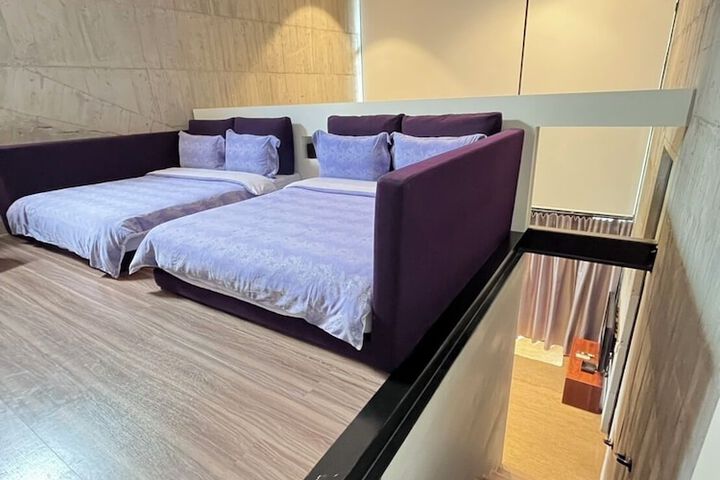 Room 20 of 47