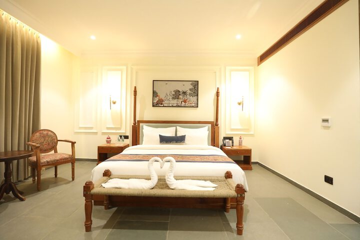 Room 38 of 117