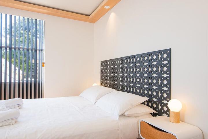 Room 3 of 19