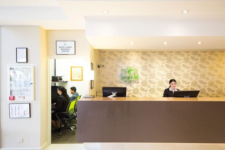 Business Center 116 of 129
