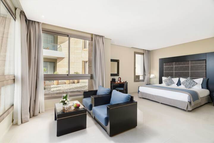 Room 36 of 111