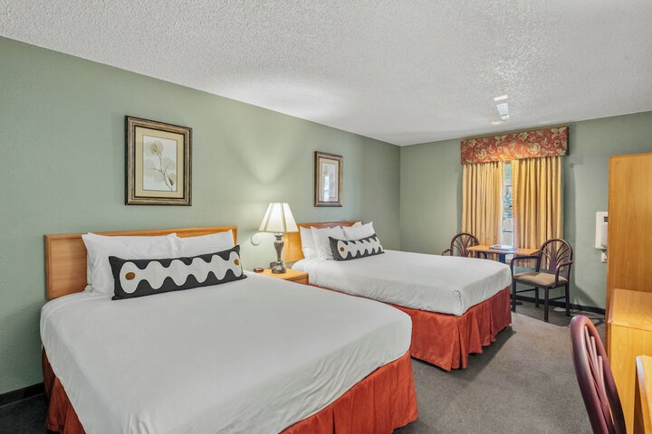Room 15 of 43