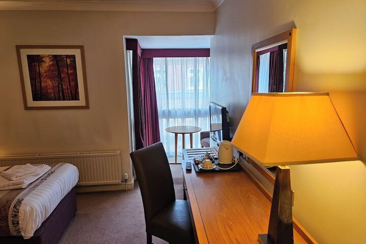 Room 5 of 29