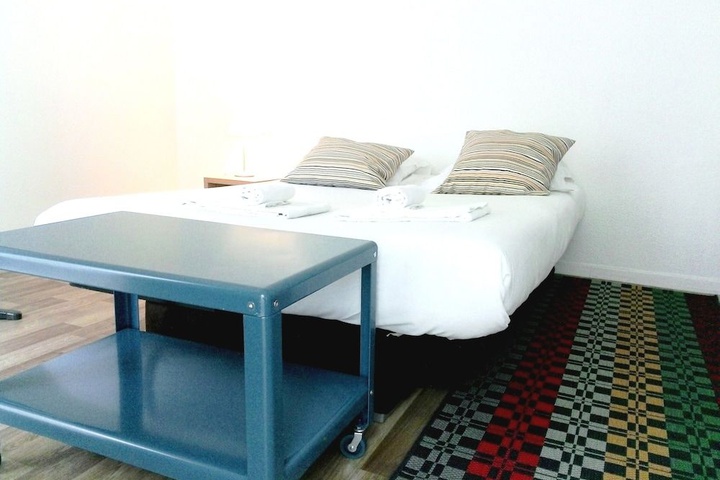 Room 2 of 19