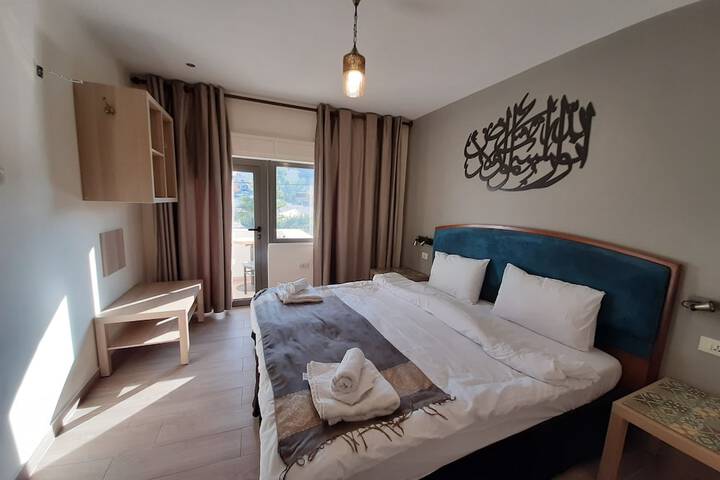 Room 7 of 45