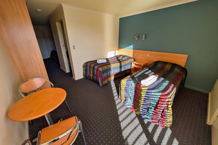 Room 14 of 32