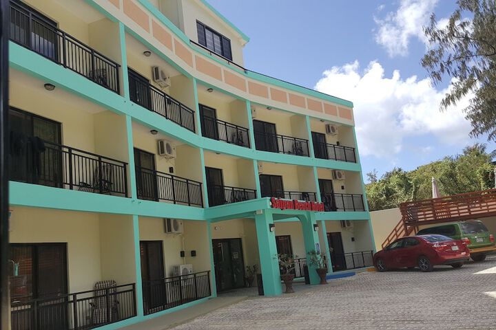 Hotel 70 of 77