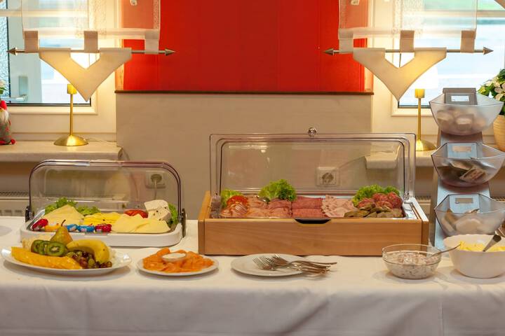 Breakfast/Coffee Service 46 of 53