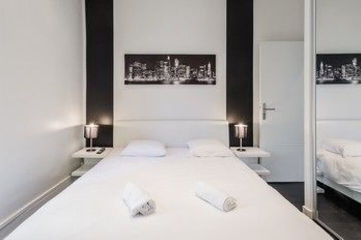 Room 3 of 18