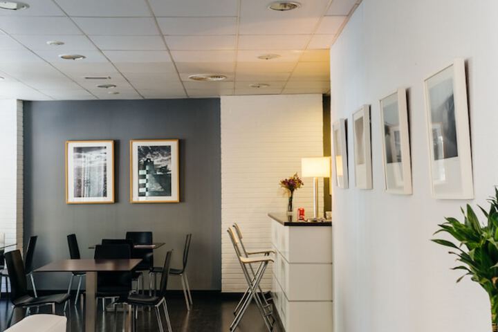 Breakfast area