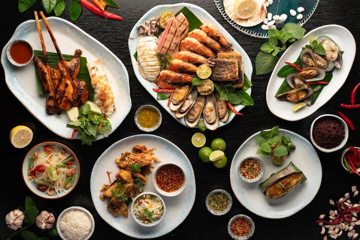Dining 98 of 137