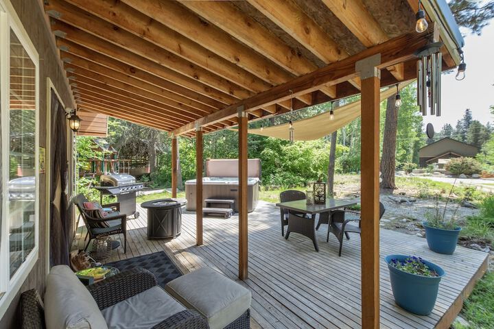 Terrace/Patio 25 of 35