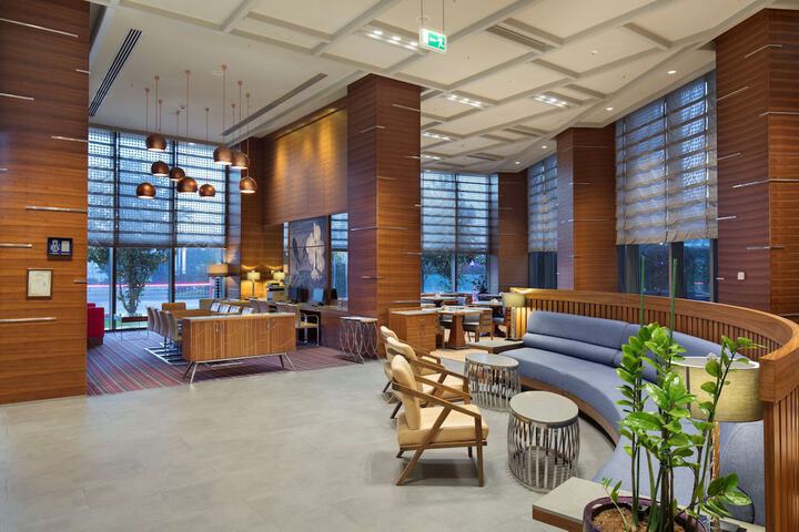 Business Center 39 of 43