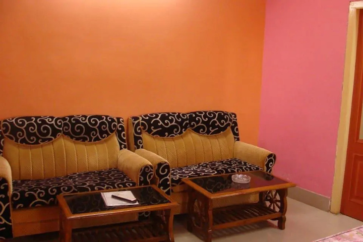 Room 2 of 5