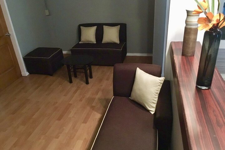 Room 10 of 16
