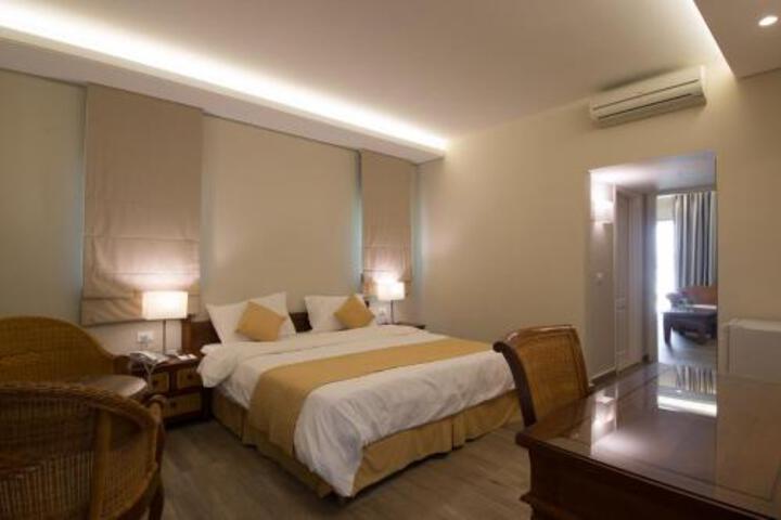 Rest House Hotel and Resort