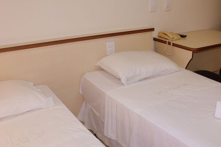 Room 22 of 44
