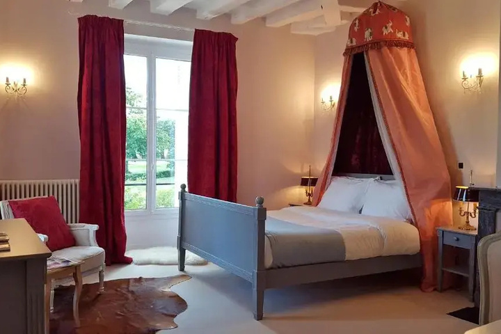 CHATEAU DARDREE