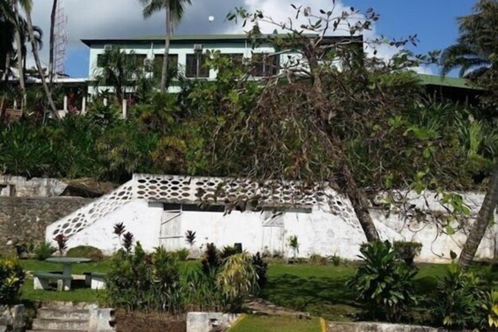 HOTEL VINAS DEL LAGO