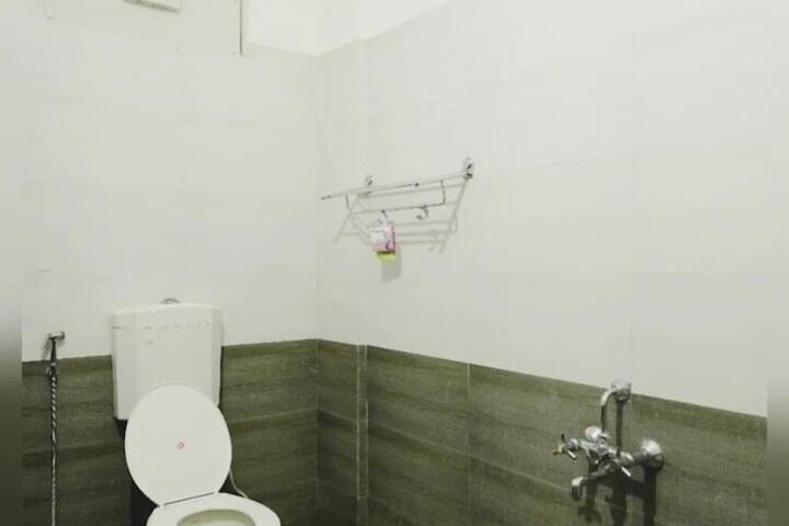 Room 19 of 27