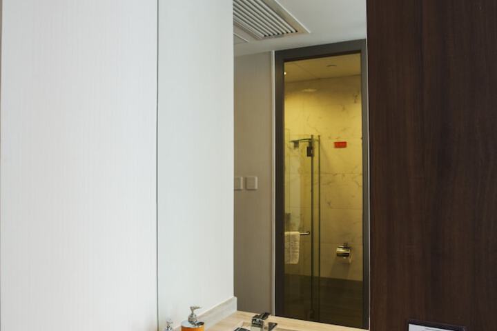 Room 19 of 58
