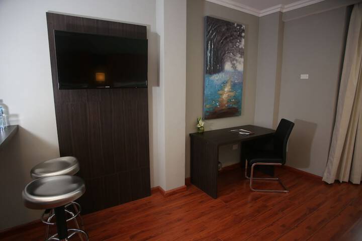 Room 65 of 152