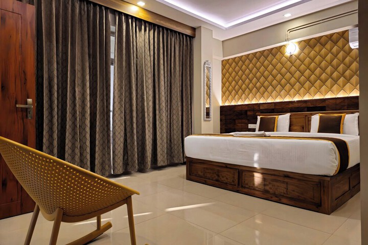Room 25 of 135