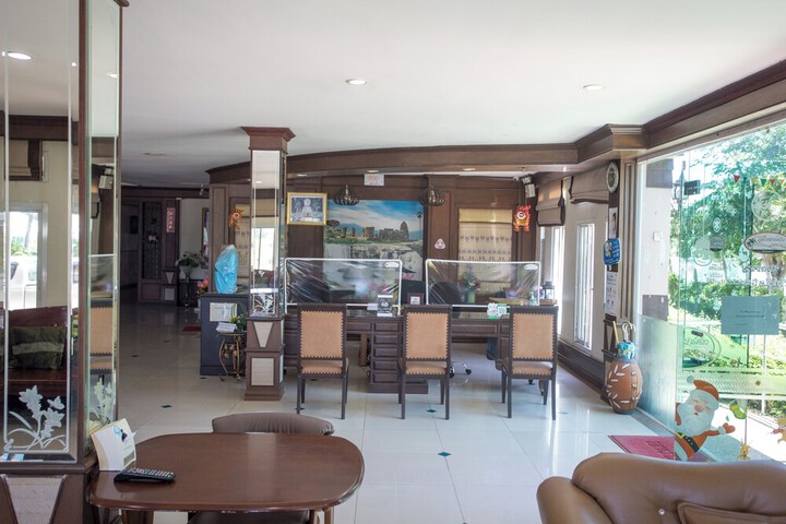 Hotel Interior 2 of 23